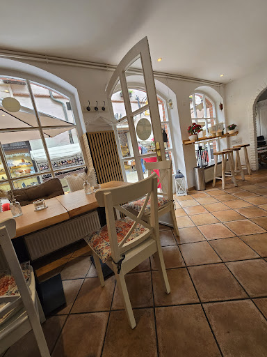 Café & Bistro Shirin - Thumbnail