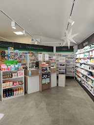 Photo n°9 de Pharmacie des 13 Vents à Saint-Gervais-sur-Mare (Pharmacie)