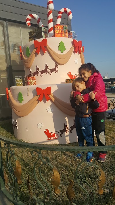 Photos of Y&uuml;cel'in Ekmek Teknesi