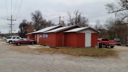 Charlies Red Barn - Thumbnail