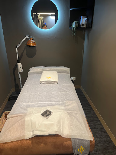 WM Massage Acupuncture - Thumbnail
