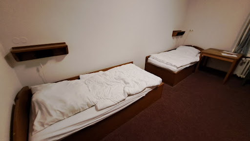 Internat des Dachdeckerhandweks Gallery - Germany