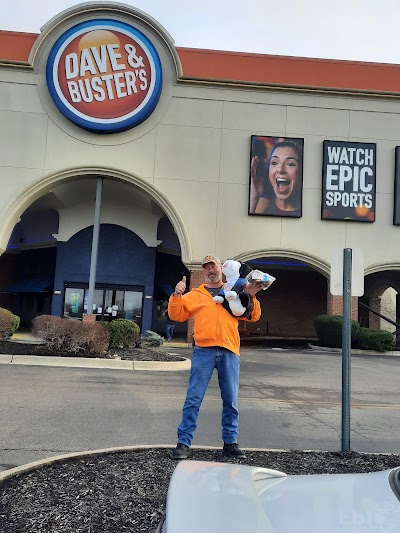 Dave & Buster