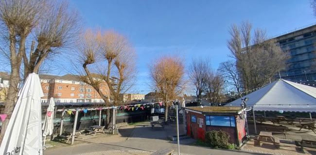 Charters Bar - Peterborough