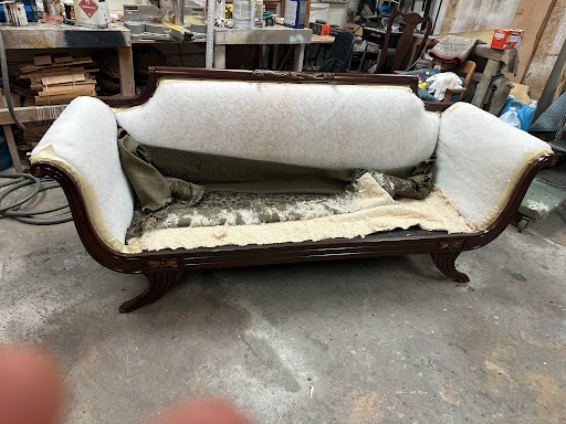 California Chair factory - Thumbnail