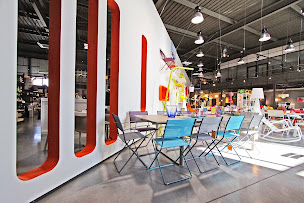 Photo n°24 de REZ DE CHAUSSEE à Montélimar (Magasin de meubles de chambre à coucher)