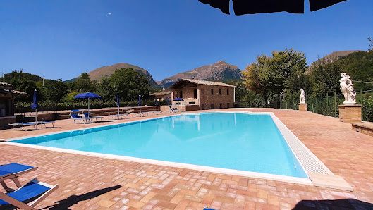 Camping Sibilla Via Tenna, 63858 Montefortino FM, Italia