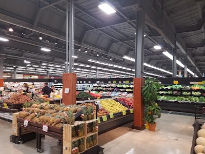 Living Fresh Market