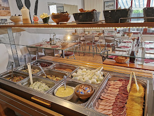 Photo n°5 de Aux Quatre Routes à Saint-Lyphard (Restaurant méditerranéen)