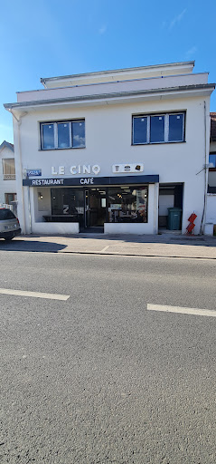 Photo 2 - LE CINQ - Restaurant - Cafe - Tabac - Kebab - Tacos
