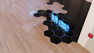 Photo n°24 de Top Carrelage à Montélimar (Entrepreneur spécialisé dans les revêtements de sol)