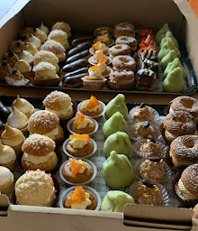 Photo n°34 de GUSTAVEUR - boulangerie, pâtisserie, sandwicherie, épicerie & bar à vin. Gassin, golfe St-Tropez à Gassin (Bar à vin)