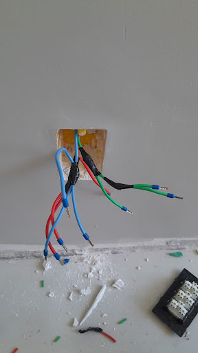 Ananias | Eletricista em Ilheus