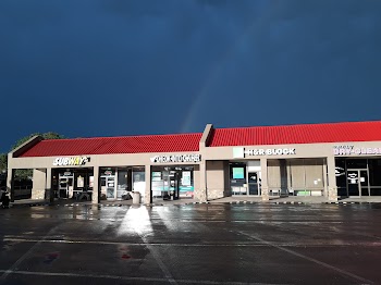 Check Into Cash Payday Loans Picture