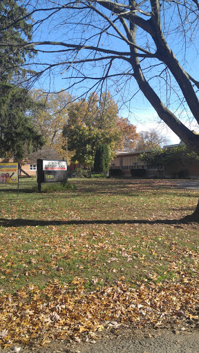 Monac Elementary School - Visual