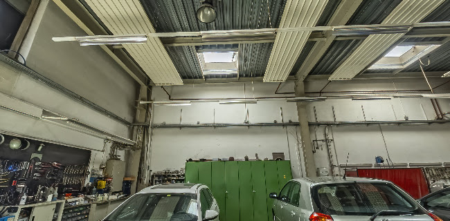 Rezensionen über Carrosserie Kempf GmbH in Oberwil V - Autowerkstatt