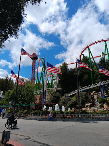 Six Flags California Sign - Thumbnail