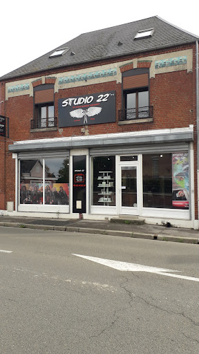 Studio 22 *2 femme - Thumbnail