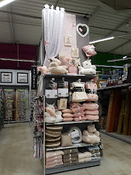 Photo n°15 de BRICOMARCHÉ Clamecy à Clamecy (Magasin de poêles à bois)