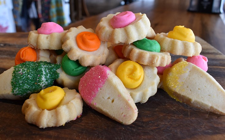 O&H DANISH BAKERY by null