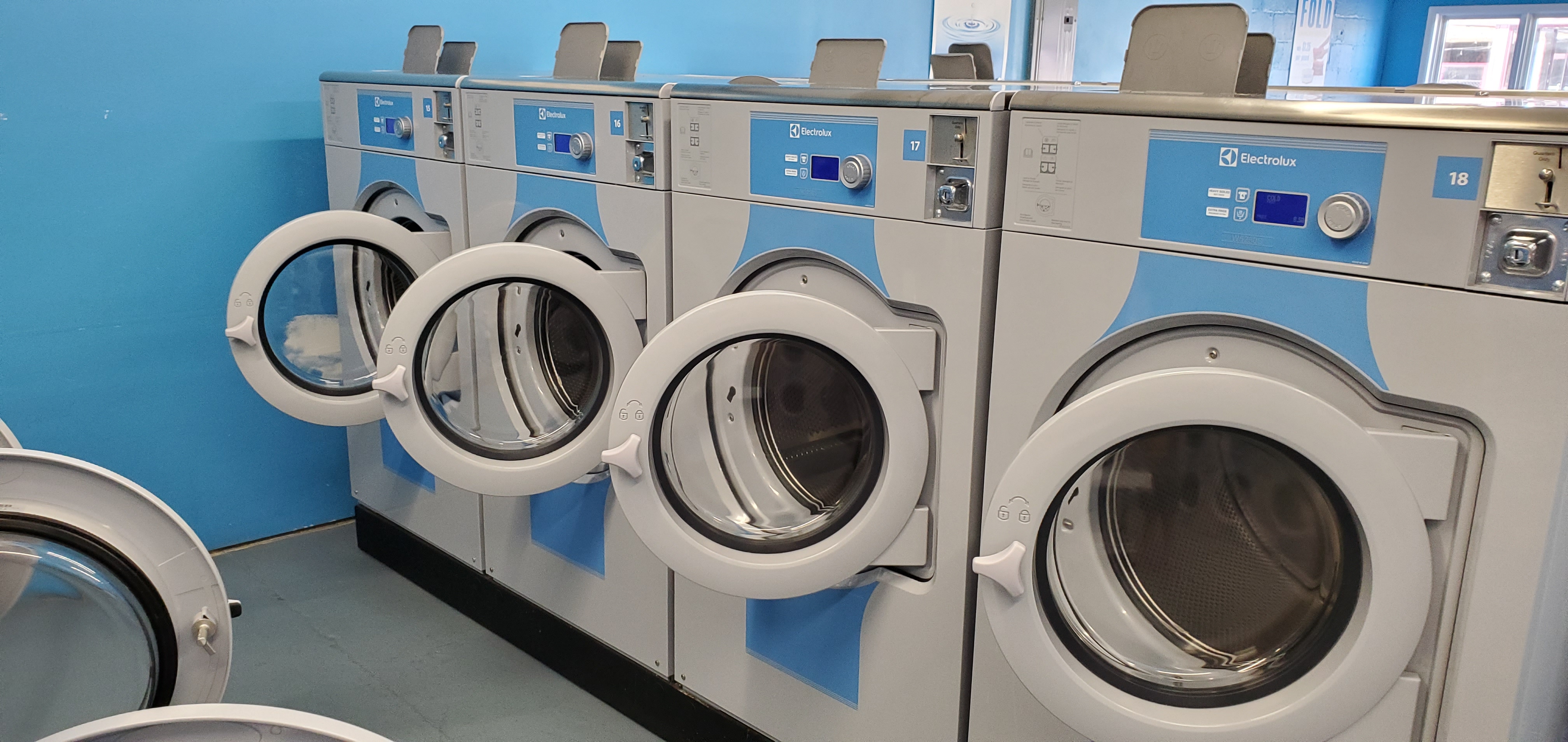 Big Splash Laundromat storefront and entrance in Seaside Heights