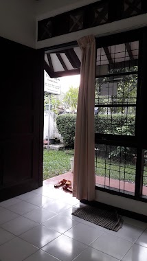 Rumah Vaksin Sawangan, Author: Dhanny Adriani