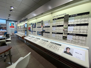 Photo n°2 de Opticien Mont-Saint-Aignan - Cc Carrefour - Krys à Mont-Saint-Aignan (Magasin de lunettes de soleil)