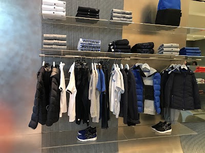 Photos of Armani Junior