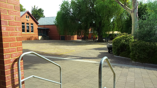 Walkerville Primary School - Thumbnail