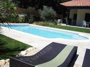 Photo n°19 de Allot Piscines - Pisciniste EXCEL PISCINES à Le Val d'Hazey (Société de construction de piscine)