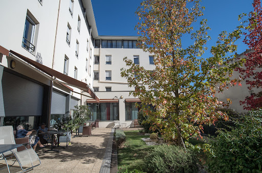 Photo de EHPAD - Résidence Joseph Forest à Vaux-en-Beaujolais (69460)