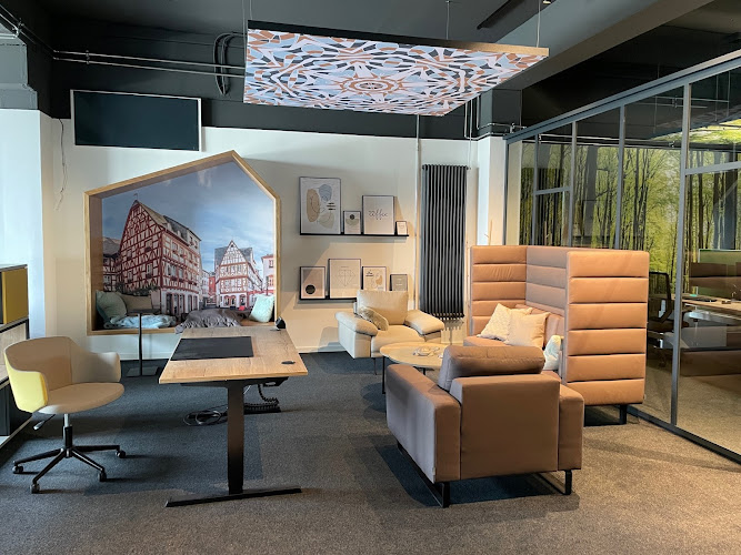 ASSMANN BÜROMÖBEL GMBH & CO. KG