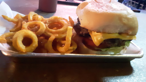 Buzzing Bar and Grill - Thumbnail