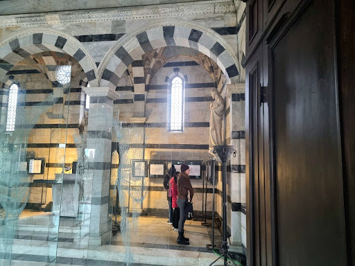 Lungarni di Pisa Gallery - Italy