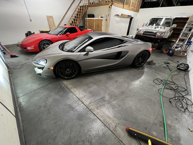 MINT Automotive and Sign