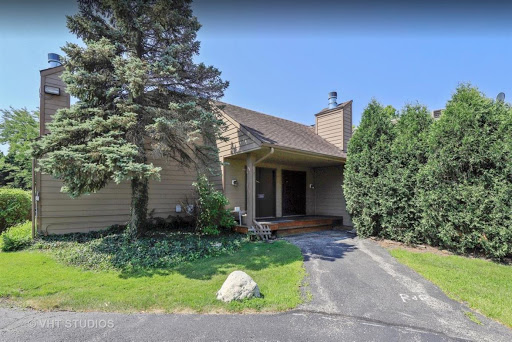 Anne Hazen, Realtor with Baird & Warner - Thumbnail