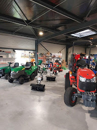 Photo n°2 de Ferme et Jardin à L'Île-Bouchard (Magasin de matériel de motoculture)