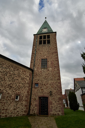 Ev. Kirche Gombeth
