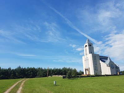 Photos of Kryziu Sv. Mergeles Marijos rozinio karalienes koplycia