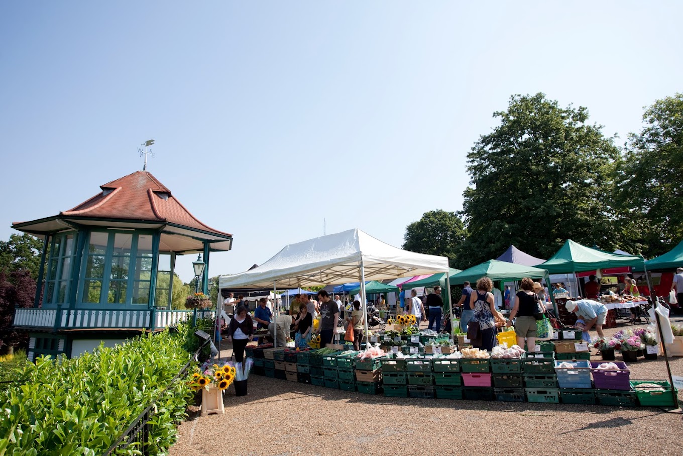 Uncover the hidden gems of South London's markets in our latest blog post. From the vintage treasures of Brixton Village to the eclectic offerings of Maltby Street Market, we'll show you where to find the best food, fashion, and more in this vibrant part of the city. #london #markets | Best Food Markets In London | Sunday Markets In London | London On Sunday | Saturday In London | Best Markets In London | Weekend Markets In London | London Markets | South London Markets | #brixton #boroughmarket