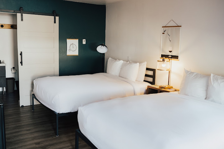 Spoke and Vine Motel by null