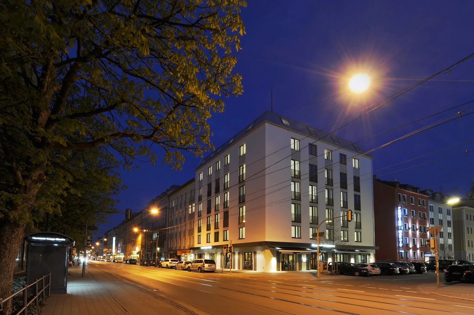 Bayer 89 Vi Vadi Hotel