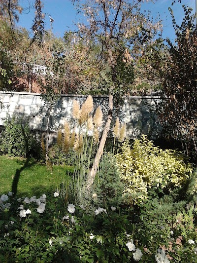 Photos of Golabdarre Park