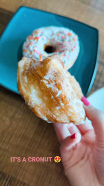 Le Donut by null