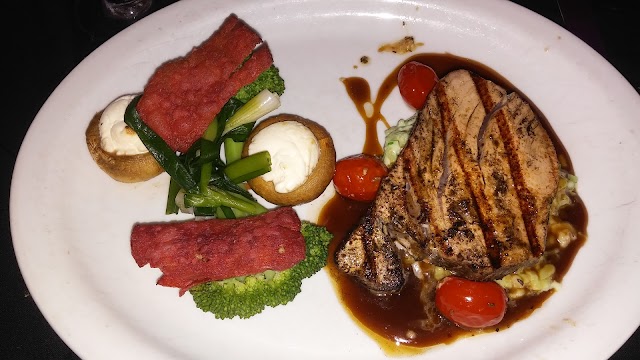 Screaming Eagle Restaurant-Lounge