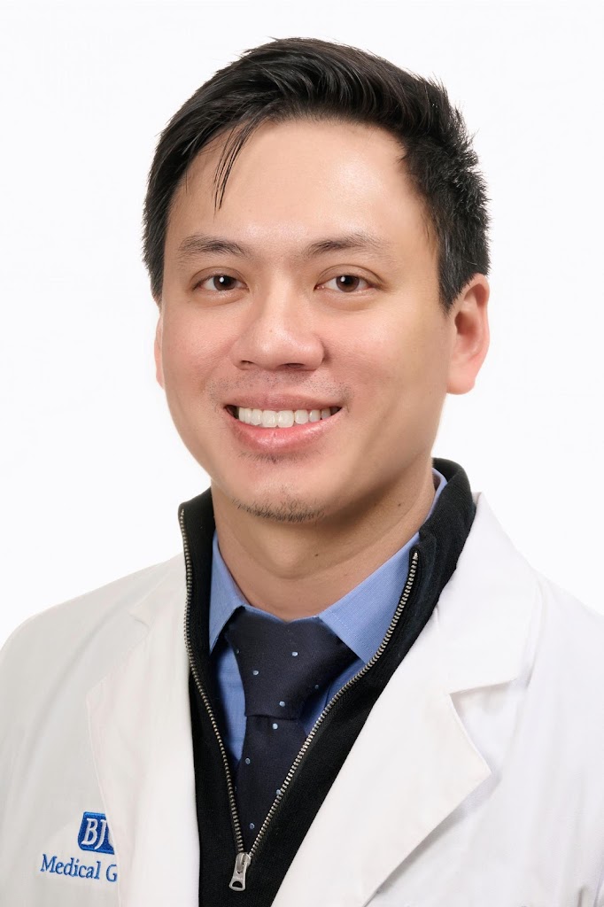 Aaron L Tang Md