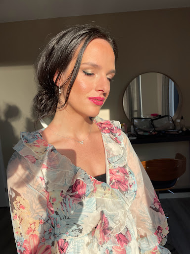 Natali Hehenkamp Make-up & Hairstyling - Thumbnail