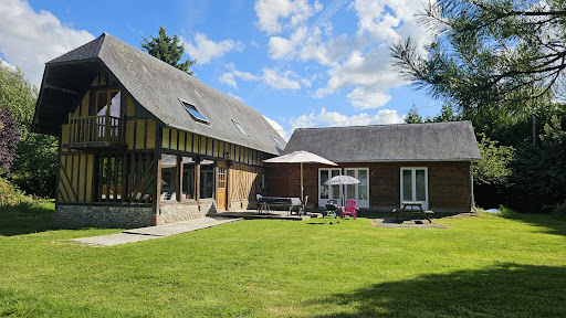 Photo de Maison de Vacances avec Piscine privée (couverte et chauffée) en Normandie - Location - Gîte à Thiberville (27230)