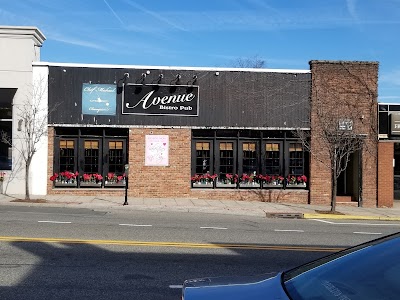 Avenue Bistro