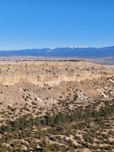 Kwage Overlook